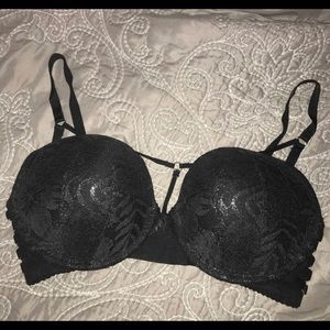 Victoria’s Secret Very Sexy bra 34 DD